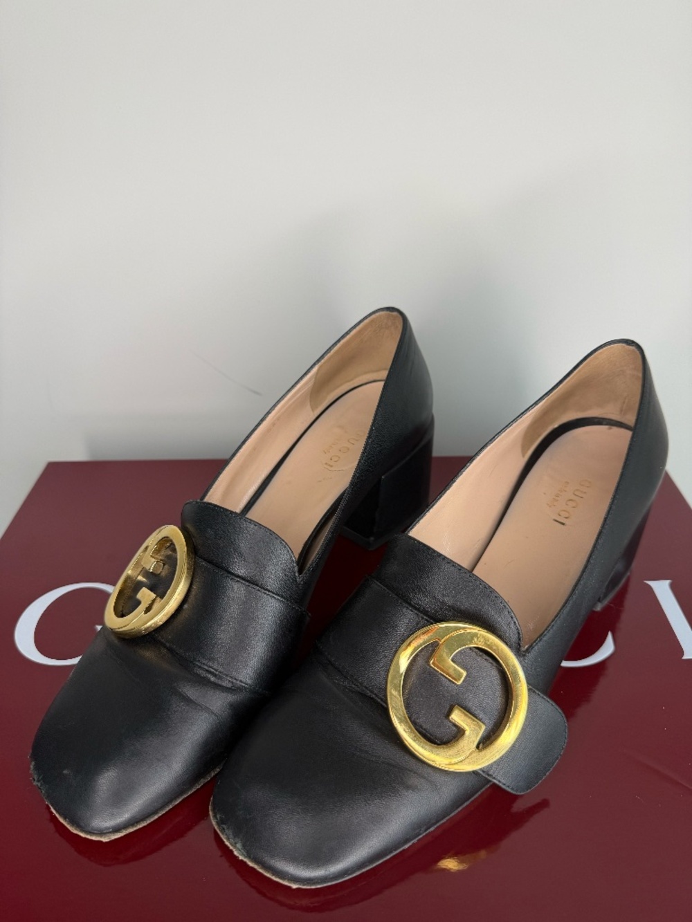 Gucci Blondie Interlocking G Black Leather Mid Heel Pumps EU 38